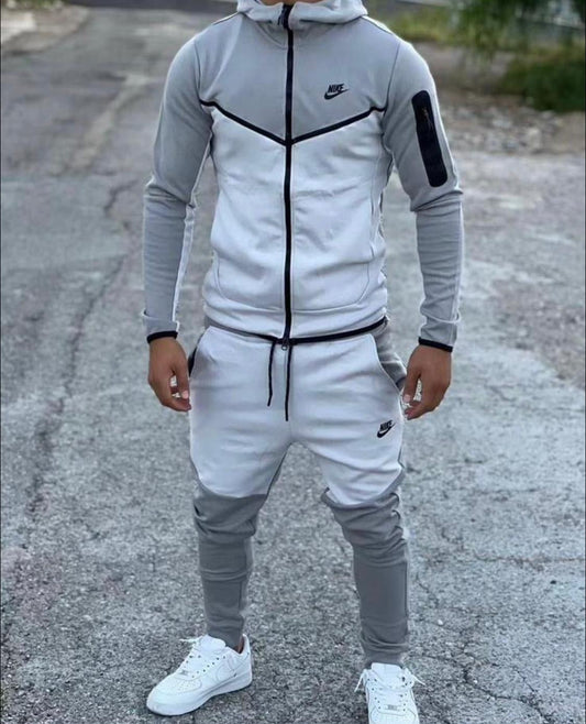 Nike tech