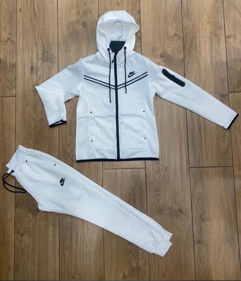 Chandal Nike tech Blanco